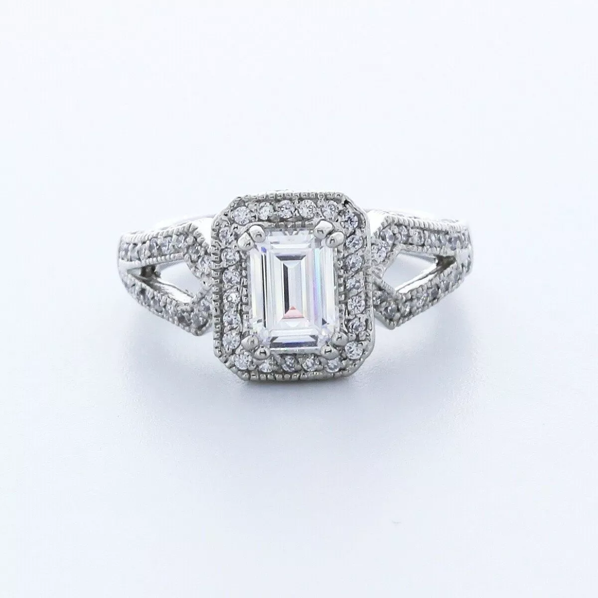 Anillo de compromiso vintage platino 1,73 quilates esmeralda diamante cultivado en laboratorio E VS2 - Imagen 1 de 5