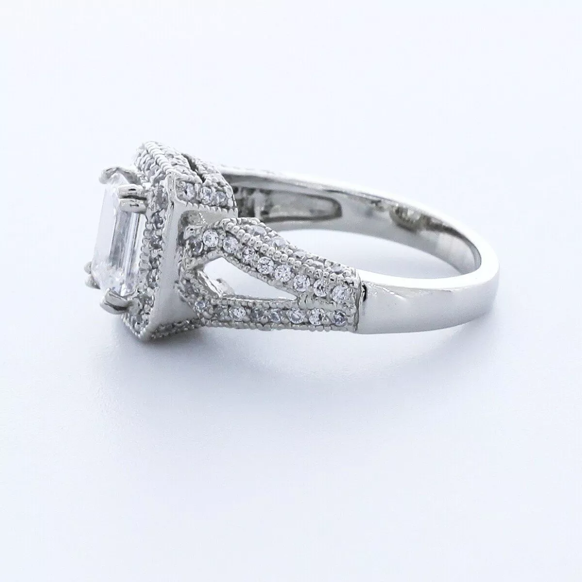 Anillo de compromiso vintage platino 1,73 quilates esmeralda diamante cultivado en laboratorio E VS2 - Imagen 5 de 5